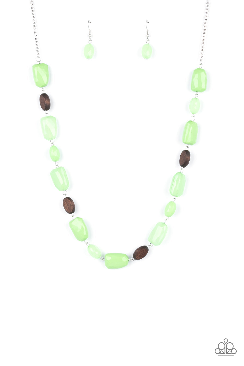 Green wooden hot sale necklace paparazzi